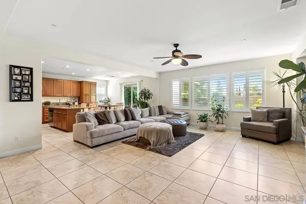 Escondido, CA 92027,705 Sungold Way