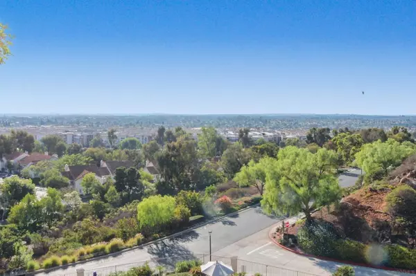 San Diego, CA 92131,11175 Affinity Ct #45