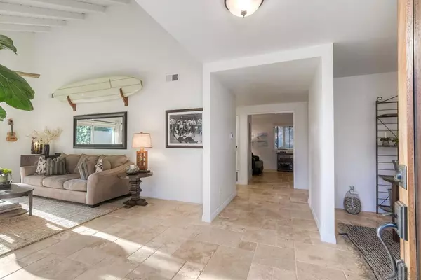 Encinitas, CA 92024,1724 Burgundy Rd