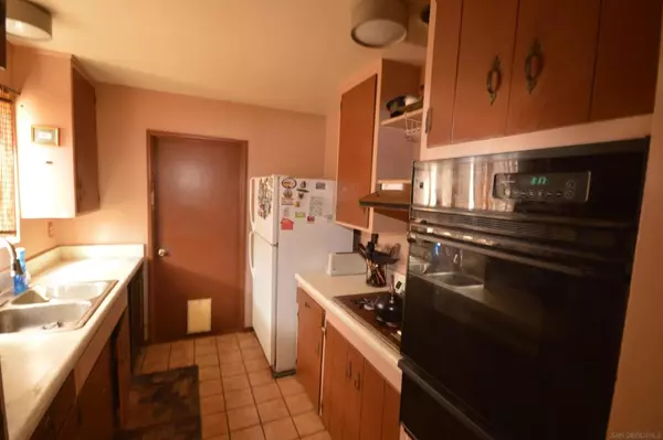 San Diego, CA 92111,6617 Rockglen Ave