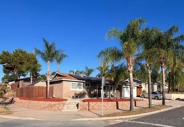 9542 Nicole Way, Santee, CA 92071