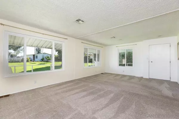 San Marcos, CA 92078,1219 E Barham Dr SPC 104