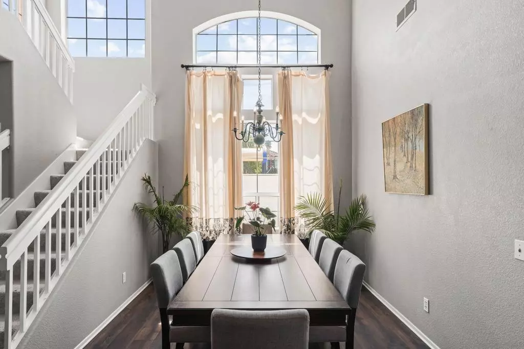 Oceanside, CA 92056,1593 Avenida Guillermo