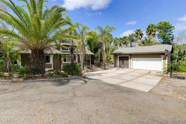 Valley Center, CA 92082,30015 Ridge Creek Rd