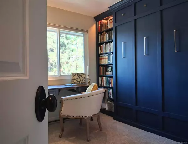 San Diego, CA 92119,6647 Bell Bluff Ave