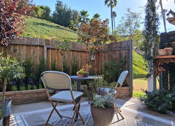 San Diego, CA 92119,6647 Bell Bluff Ave