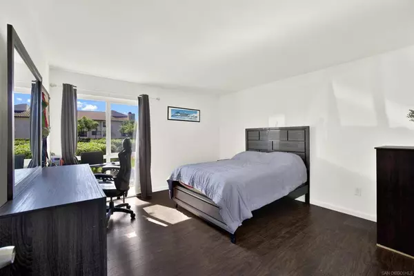San Diego, CA 92108,6780 Friars Road #153