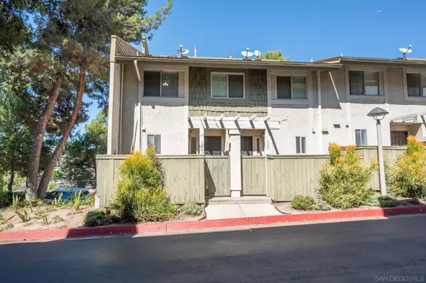 San Diego, CA 92115,3972 60th St Unit #138