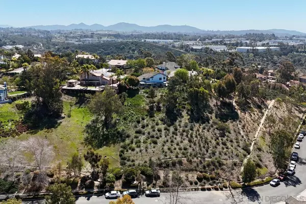 Vista, CA 92081,1597 Parkview Drive
