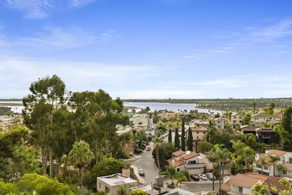 San Diego, CA 92117,2812 Hartford Ct