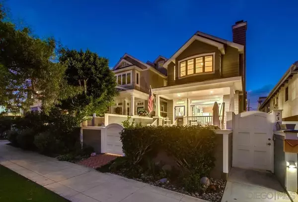Coronado, CA 92118,240 B Avenue