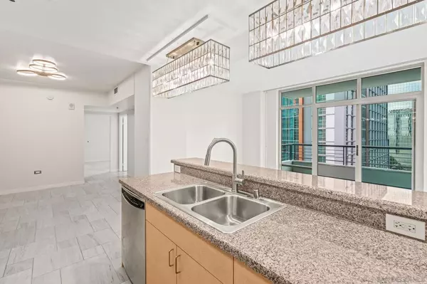 425 W W Beech St #1002, San Diego, CA 92101