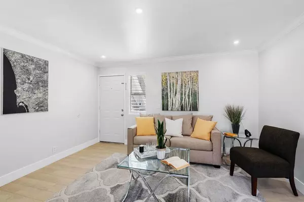Spring Valley, CA 91977,9210 Kenwood Dr. ##L
