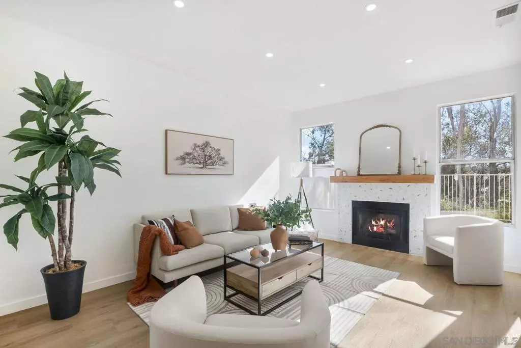 Chula Vista, CA 91910,431 Sanibelle Cir #148