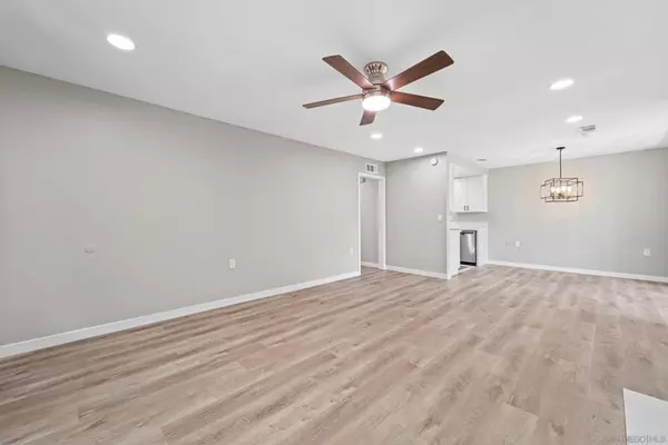 San Diego, CA 92128,12424 Rios Road