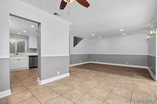 Oceanside, CA 92057,5655 Tumbleweed Way