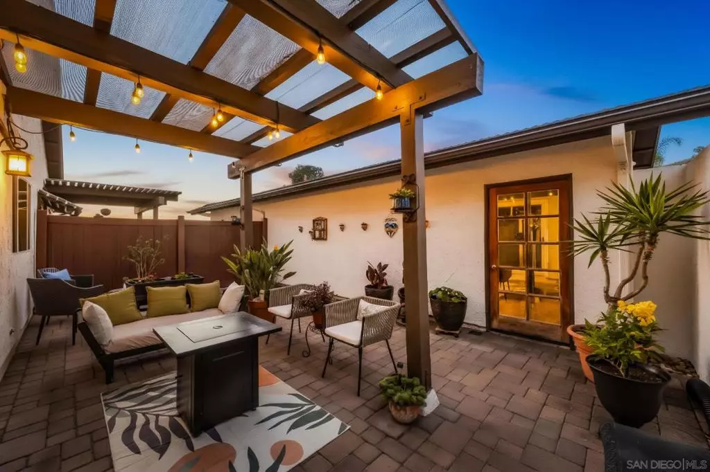 Spring Valley, CA 91977,11060 Plum Tree Ln