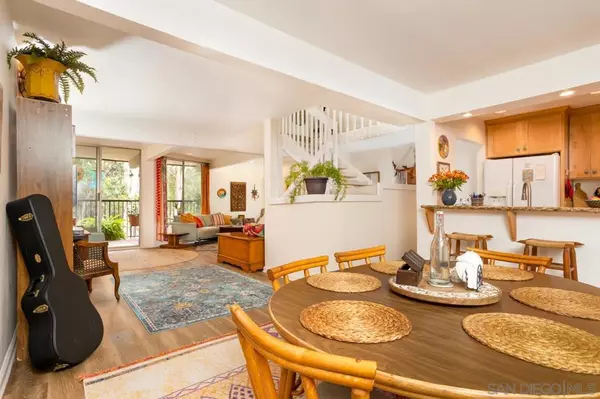 2412 Altisma Way #D, Carlsbad, CA 92009