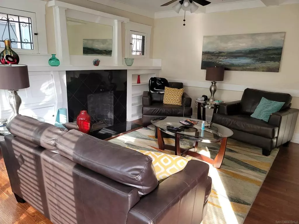 San Diego, CA 92103,3967 8th