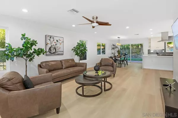 San Diego, CA 92117,5249 Gaylord Pl