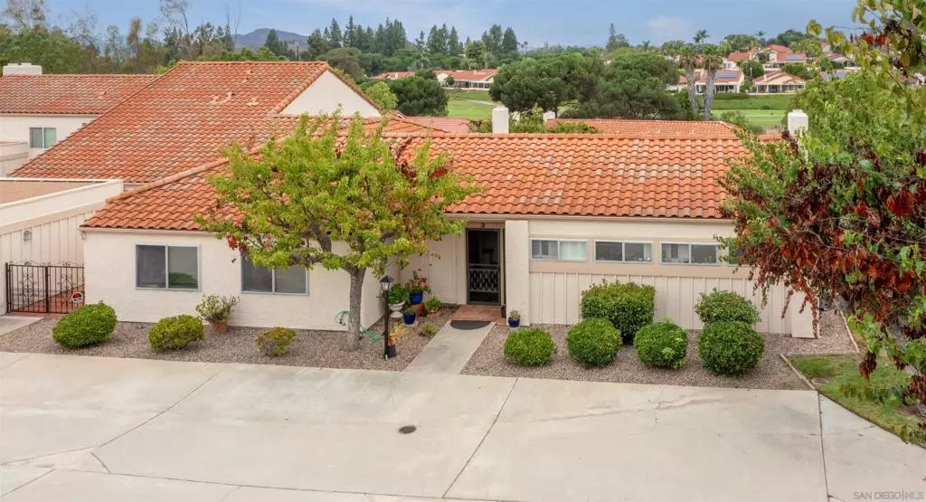 17476 Plaza Cerado #91, San Diego, CA 92128
