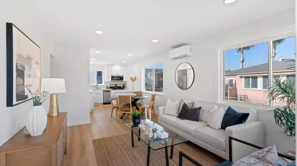 San Diego, CA 92111,6492 6494 Lanston St.