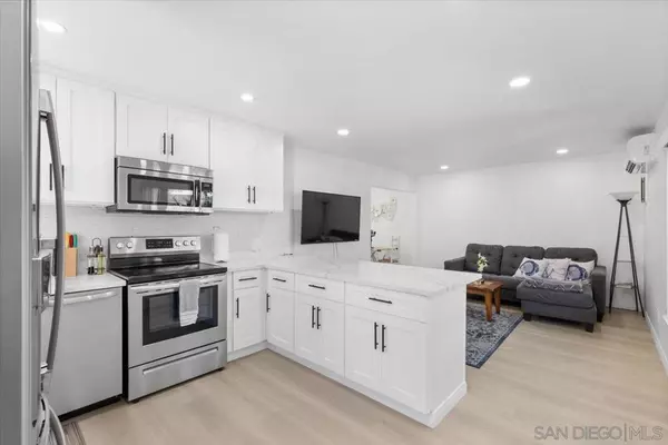 La Mesa, CA 91942,5590 Shasta Ln