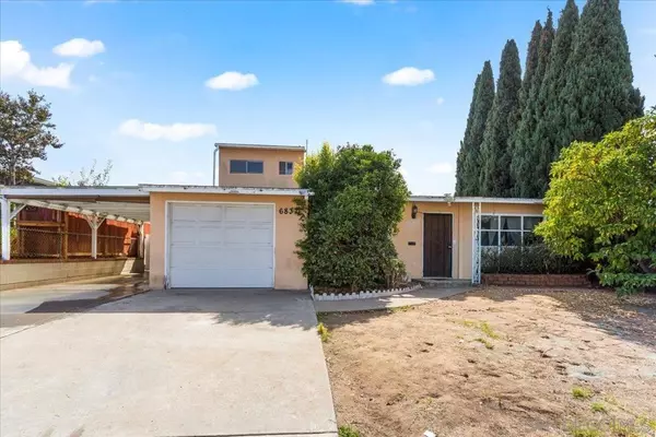 6837 Celia Vista Dr, San Diego, CA 92115