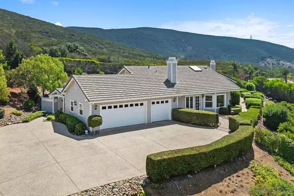 San Marcos, CA 92078,1324 Vista Colina Dr