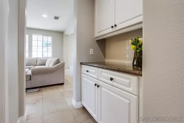 San Marcos, CA 92078,425 Camino Hermoso