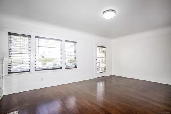 San Diego, CA 92103,1717 Myrtle Ave