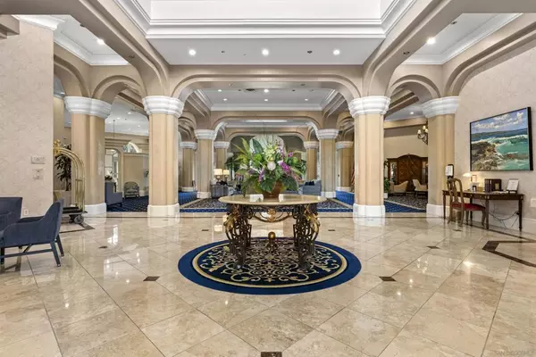 San Diego, CA 92122,3890 Nobel Dr #1104