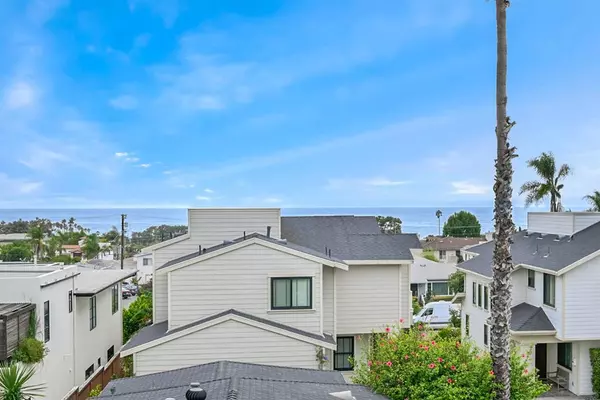 La Jolla, CA 92037,935 Genter St #306