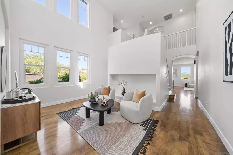 1337 Santa Olivia Rd, Chula Vista, CA 91913