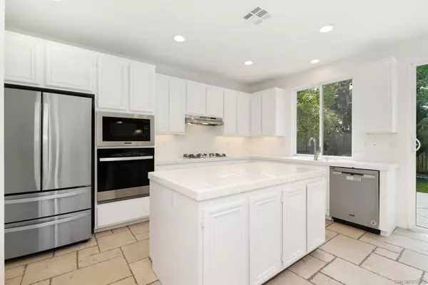 Escondido, CA 92026,1020 Crystal Springs Pl