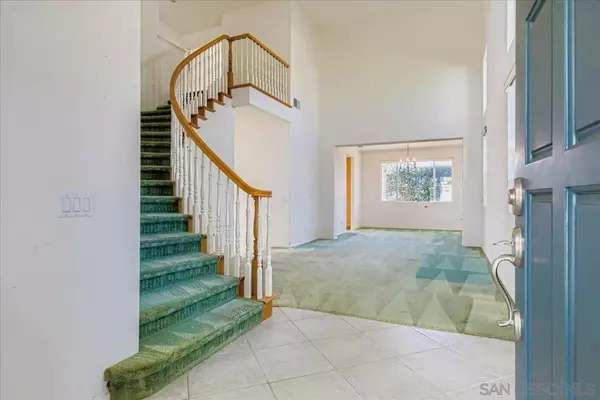 Carlsbad, CA 92011,6709 Lonicera Street