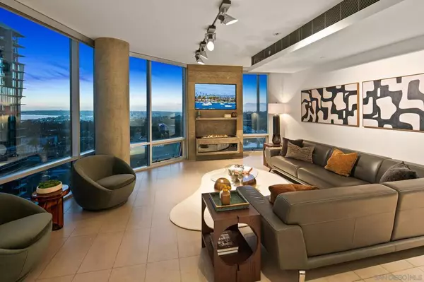 San Diego, CA 92103,3415 6th Ave. #14