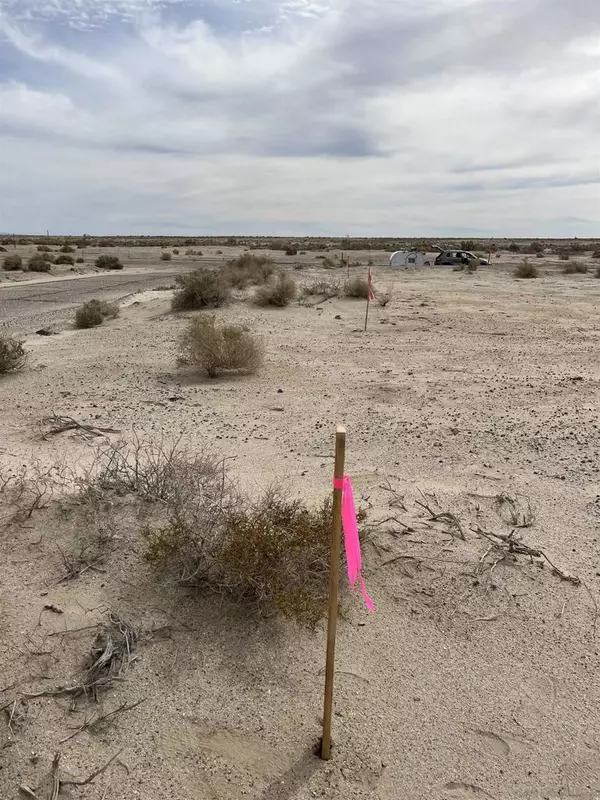 Thermal, CA 92274,2063 Venus Ave