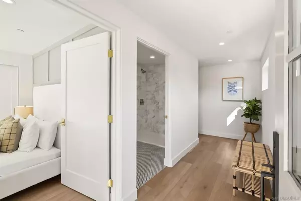 San Diego, CA 92109,720 Nantasket Ct