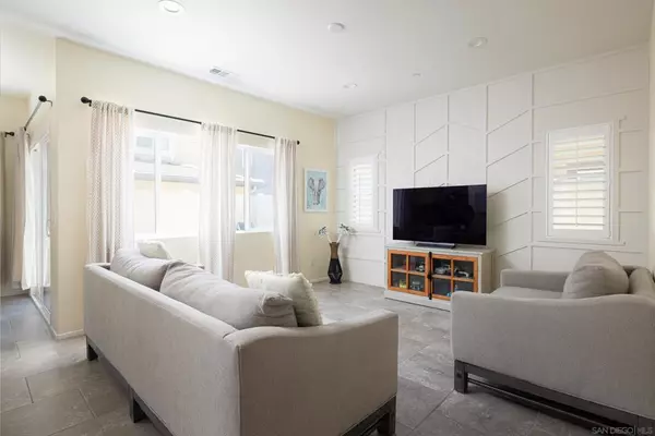 Fallbrook, CA 92028,211 Spotted Saddle Way