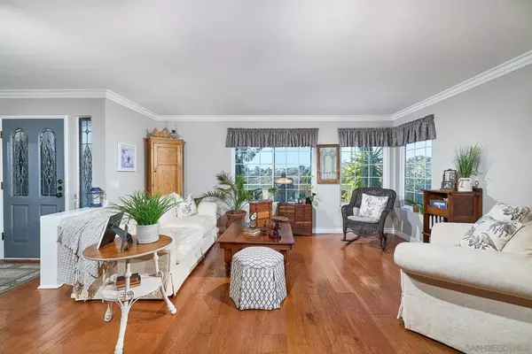 11464 Azucena Dr, San Diego, CA 92124