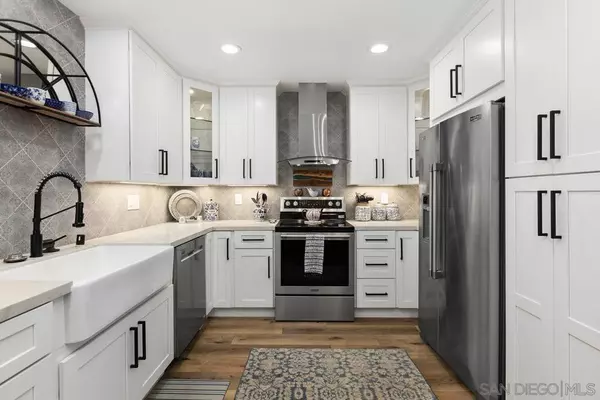 Coronado, CA 92118,821 E Ave