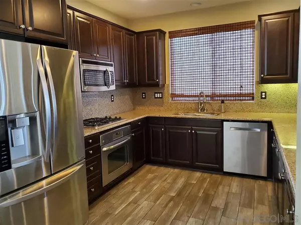Santee, CA 92071,3037 Cole Grade Dr