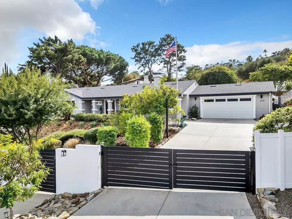 Escondido, CA 92029,2247 Johnston Rd