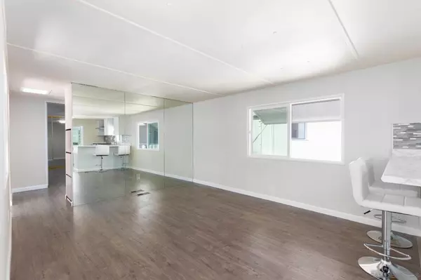 Chula Vista, CA 91910,677 G ST #103.5