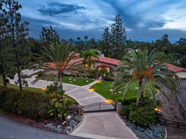 16822 Zumaque St, Rancho Santa Fe, CA 92067