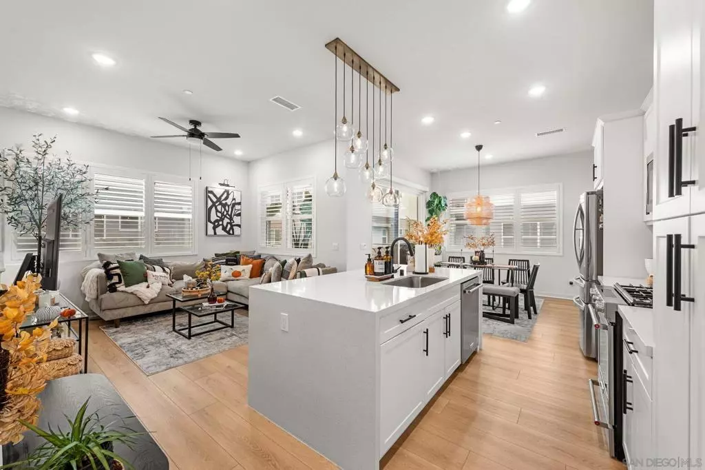 Chula Vista, CA 91915,3001 Bravo Loop #2