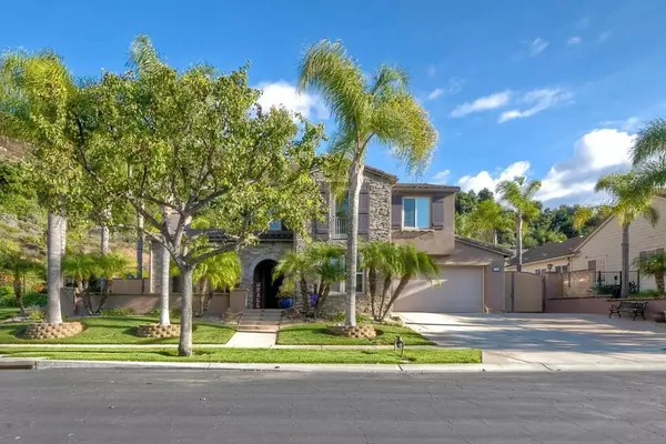 Escondido, CA 92027,2706 Vistamonte Gln