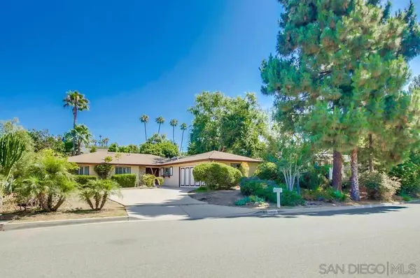 10020 Bonnie Vista Dr., La Mesa, CA 91941