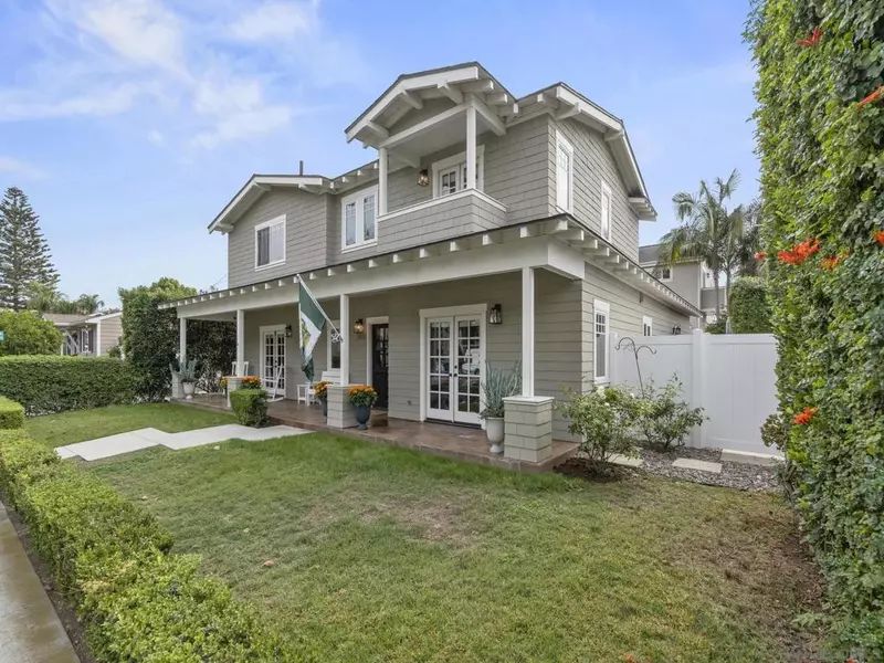 1410 2nd St, Coronado, CA 92118